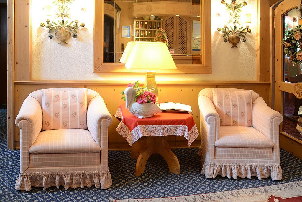 Wellness Und Romantik Hotel Helmboldt バート・ザクサ エクステリア 写真